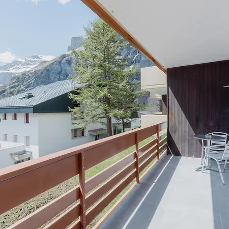 Avec Vue Majestueuse Sur Les Montagnes Daire Leukerbad