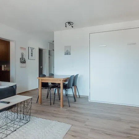 Avec Vue Majestueuse Sur Les Montagnes Apartmán