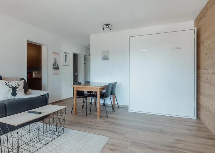 Avec Vue Majestueuse Sur Les Montagnes Appartement