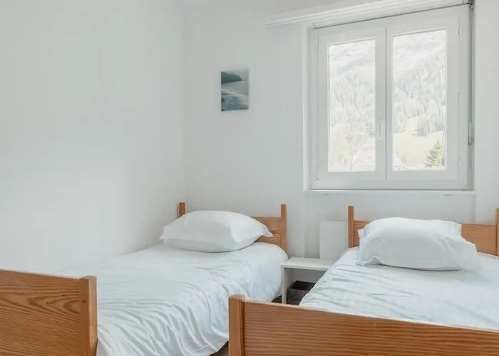 Avec Vue Majestueuse Sur Les Montagnes Loèche-les-Bains